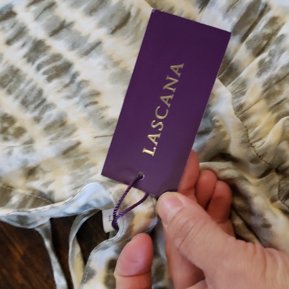 Rayon dress - Picture 9 of 9